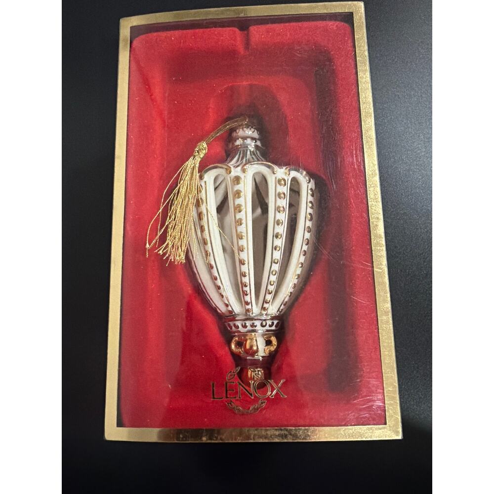 Lenox Brocade Finial Christmas Ornament Florentine